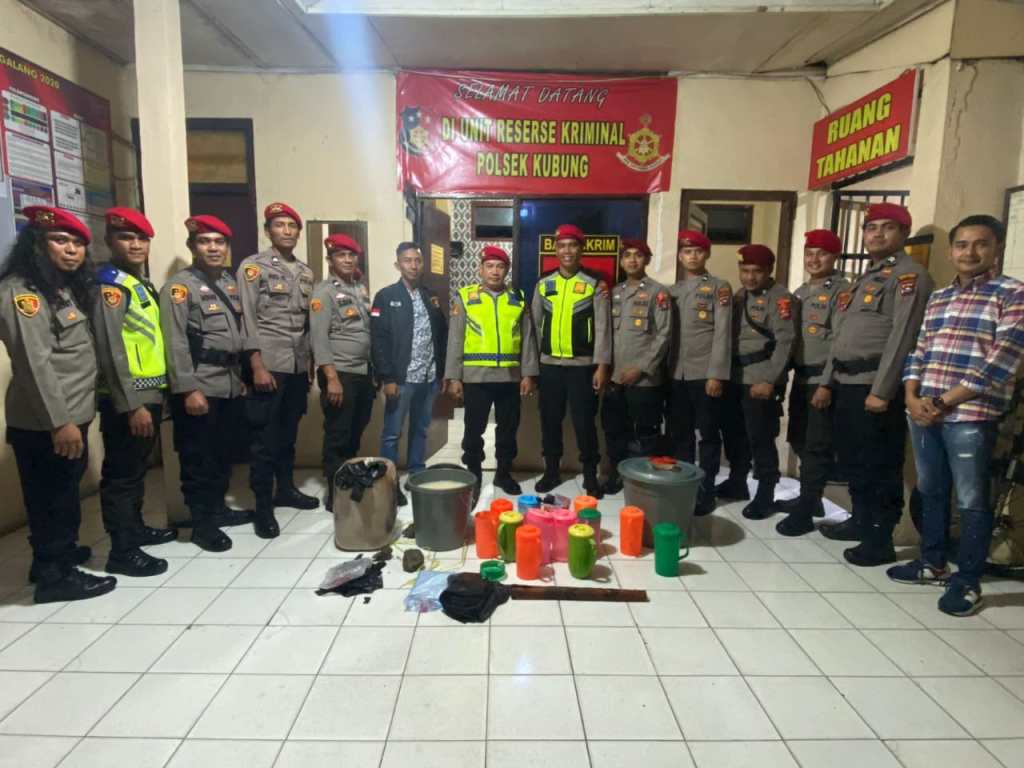 Razia Malam Takbiran, Satres Narkoba Polres Solok Sita Puluhan Liter&nbsp;Tuak