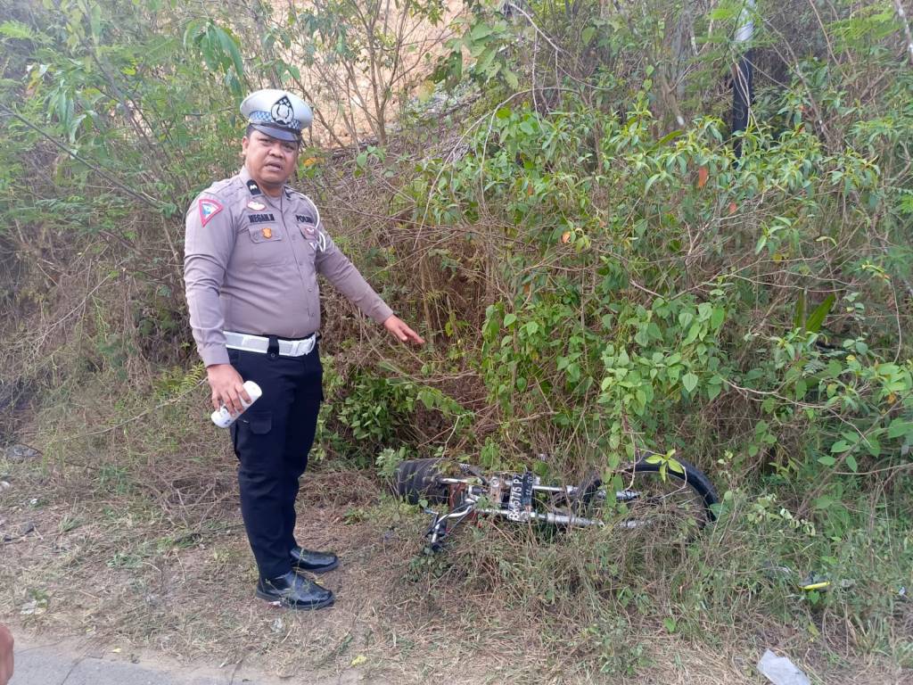 Pengendara RX King Meninggal Ditempat Usai Kontra Dengan Cold&nbsp;Diesel