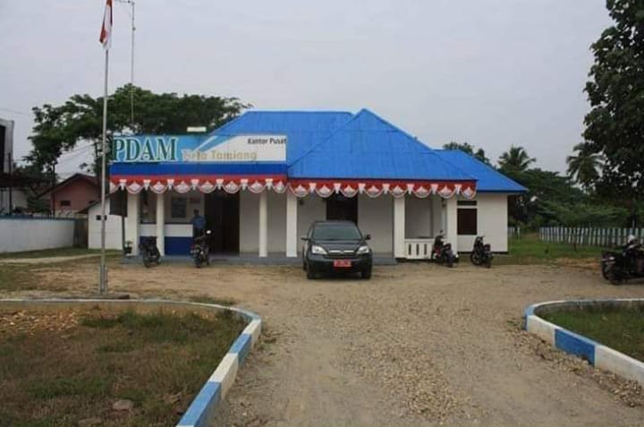 Perumda Tirta Tamiang Menguras Dua Bak Sedimentasi Instalasi Pengolahan&nbsp;Air