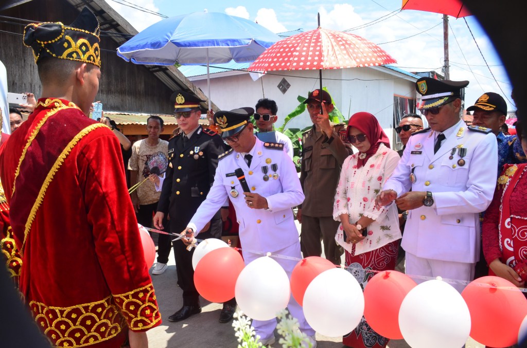 Lomba Gapura dan Kebersihan Lingkungan RT Meriahkan HUT RI ke-79 Di Kelurahan Bangkuang